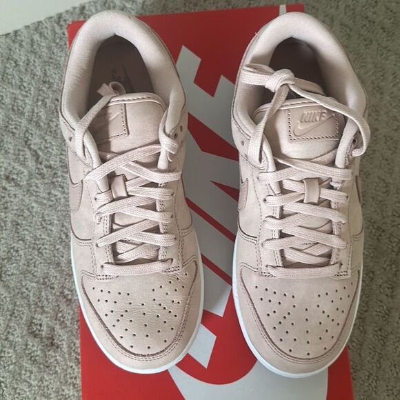 NWT sz 7.5 Nike Women’s Dunk Low premium pink - Picture 3 of 9